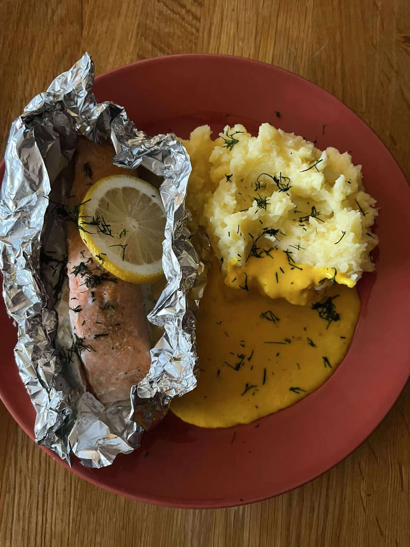 Ugnsbakad Lax Med Saffranssås